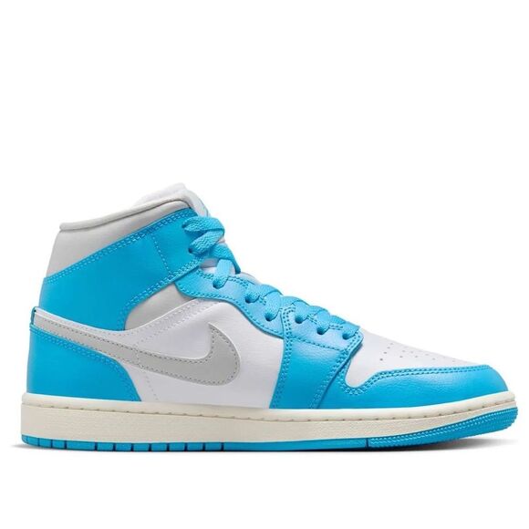 New Air Jordan 1 Mid 'Dark Powder Blue' BQ6472-400 Women’s Size 11 - Picture 2 of 6